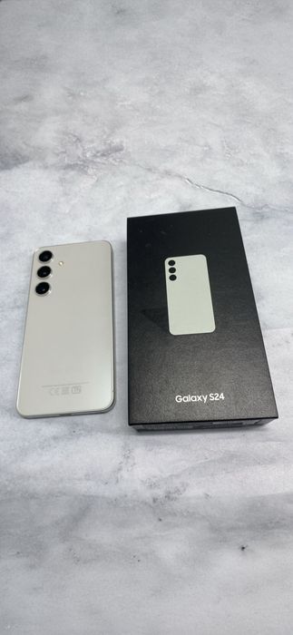 Samsung Galaxy s24 8/256