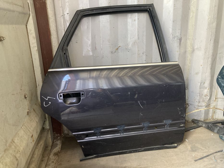 Дверь задняя правая Ауди А6 С4 / Audi A6 C4