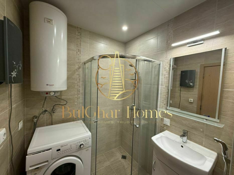 Дава се под наем Двустаен апартамент в Варна, Бриз - 65 кв.м за 598.23 € - Снимка #3