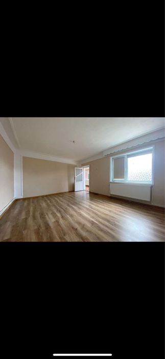 casa 6 camer plus  teren 860 m desch 17 m