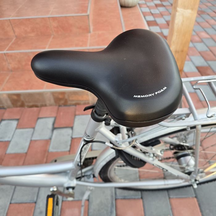 Bicicleta dame cu roti pe  28"