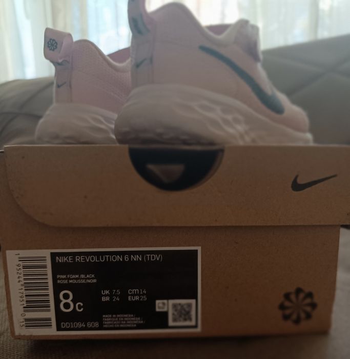 Nike детски маратонки 25