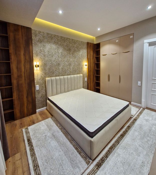 ТЦ Самарканд Дарваза. Отличная локация, современный ремонт.