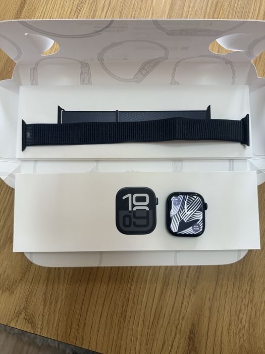 Apple watch 10 GPS JETBLACK