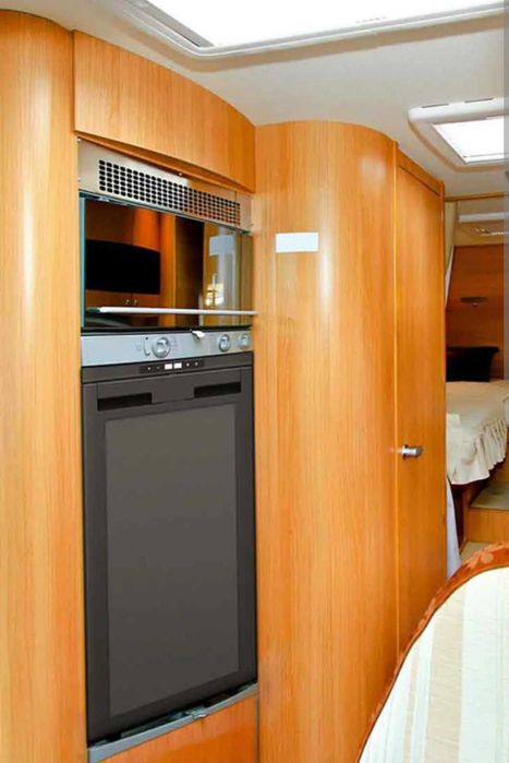 Alpicool компресорен хладилник за каравана, кемпер яхта на 12/24 волта