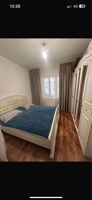 Продам спальный гарнитур