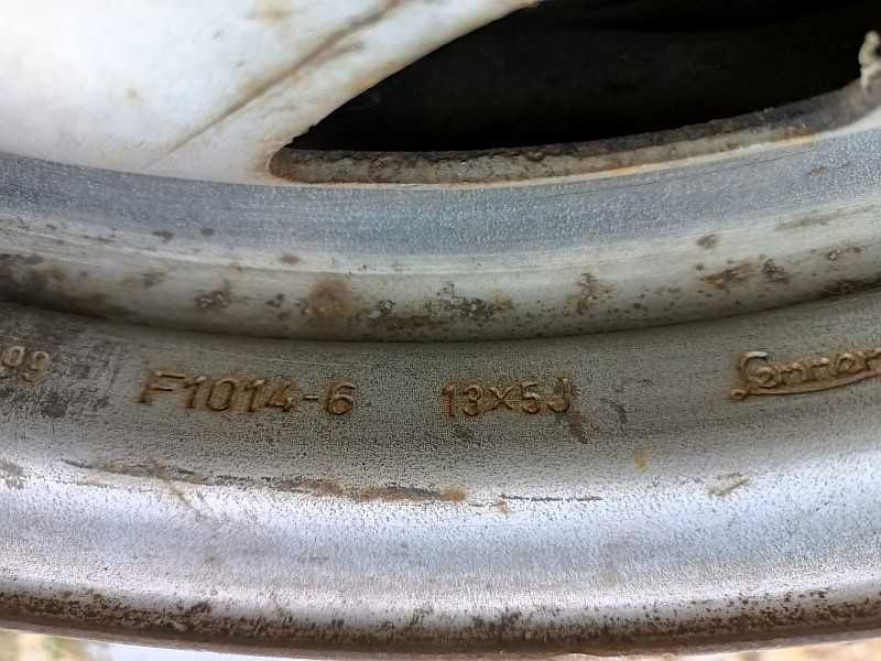 Продам ОДИН оригинальный металлический диск на Ford