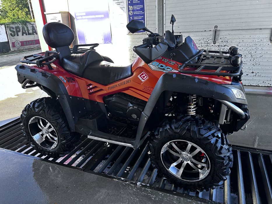 Se vinde CFMOTO x8