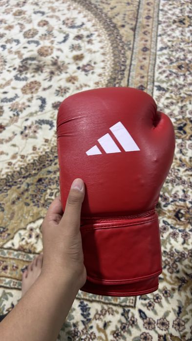 Перчатки адидас IBA харошем састаяние