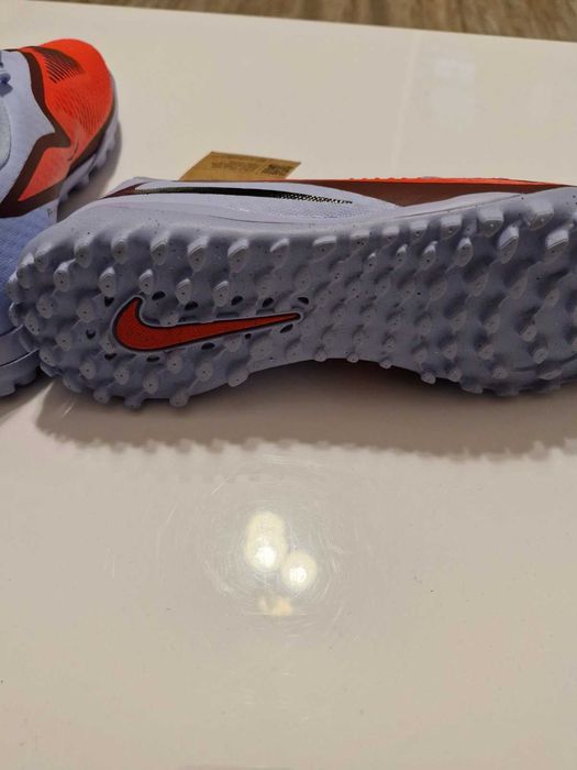 Чисто нови Футболни стоножки Nike