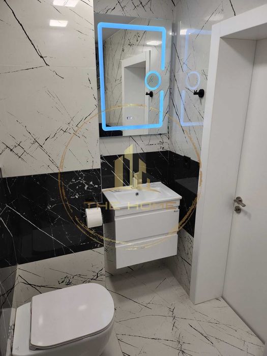 Дава се под наем Четиристаен апартамент в Варна, Базар Левски - 110 кв.м за 1346.4 € - Снимка #12