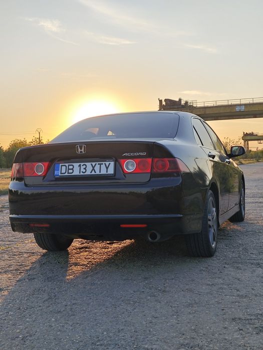 Honda Accord CL7 2.0