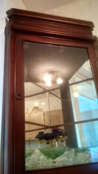 Шкафы угловые!