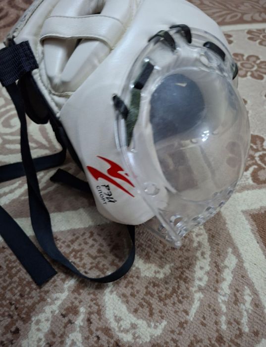 .Шлем Рэй-Спорт.