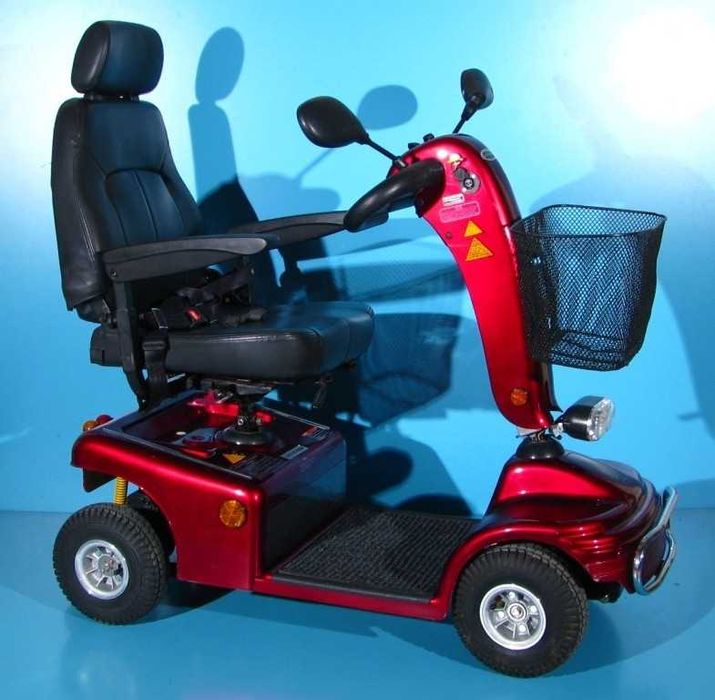 Scuter electric invalizi Shoprider - 6 km/h