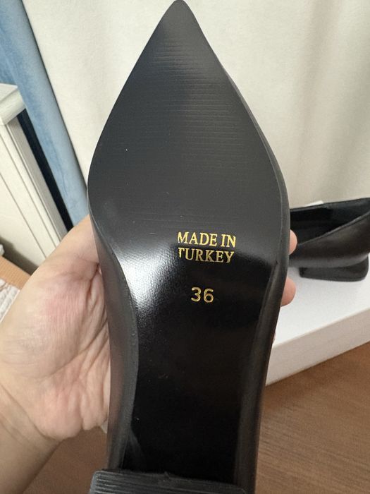 Продам женские туфли