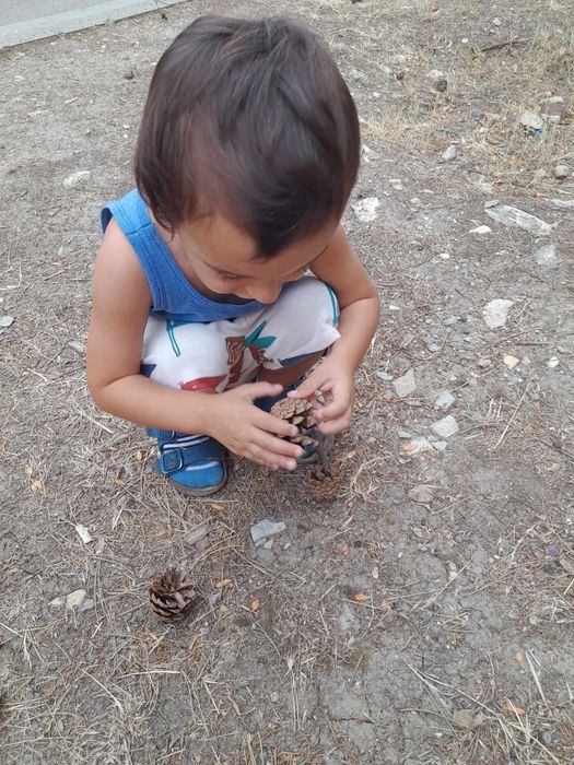 Росица Тодорова детегледачка и помощник