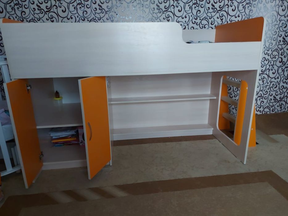 Продам чердак кровать,