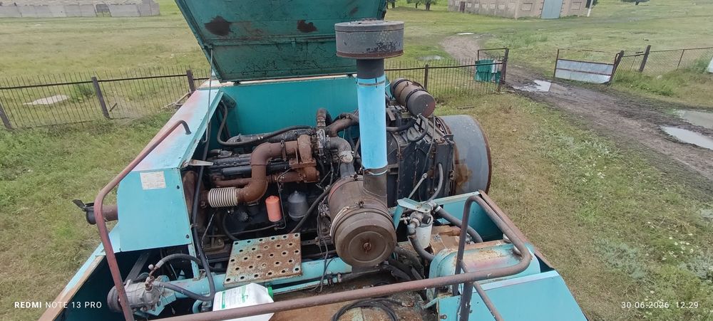 Комбайн Есиль 740