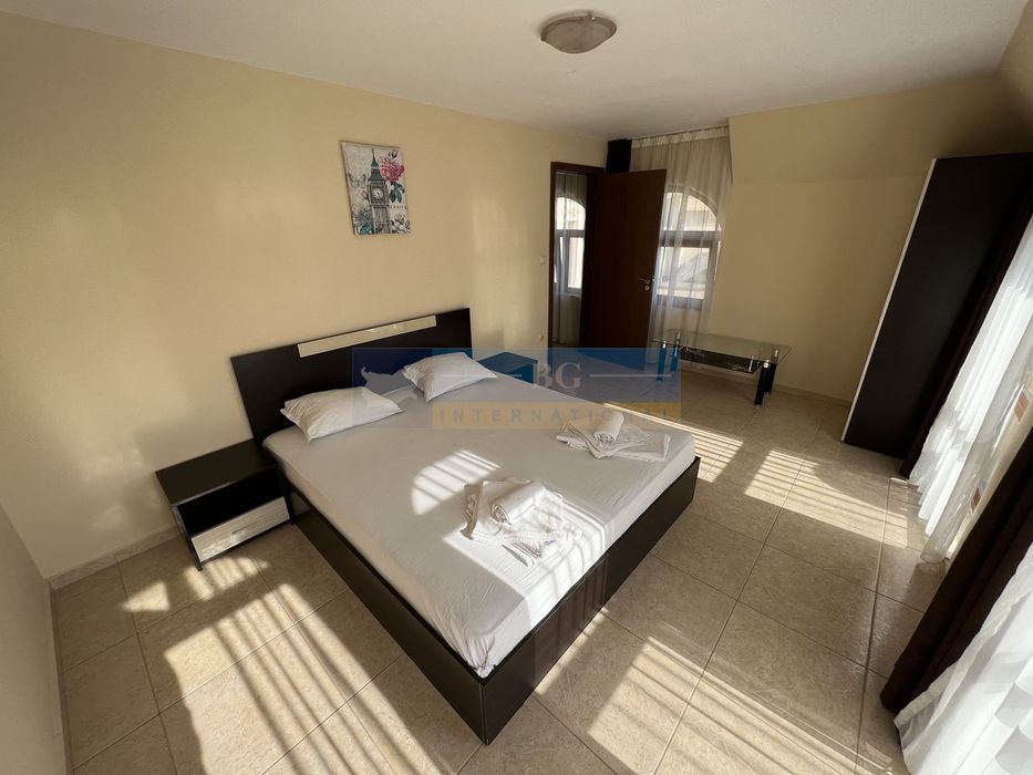 Продава се Двустаен апартамент в Созопол - 75 кв.м за 1074 €/кв.м - Снимка #8