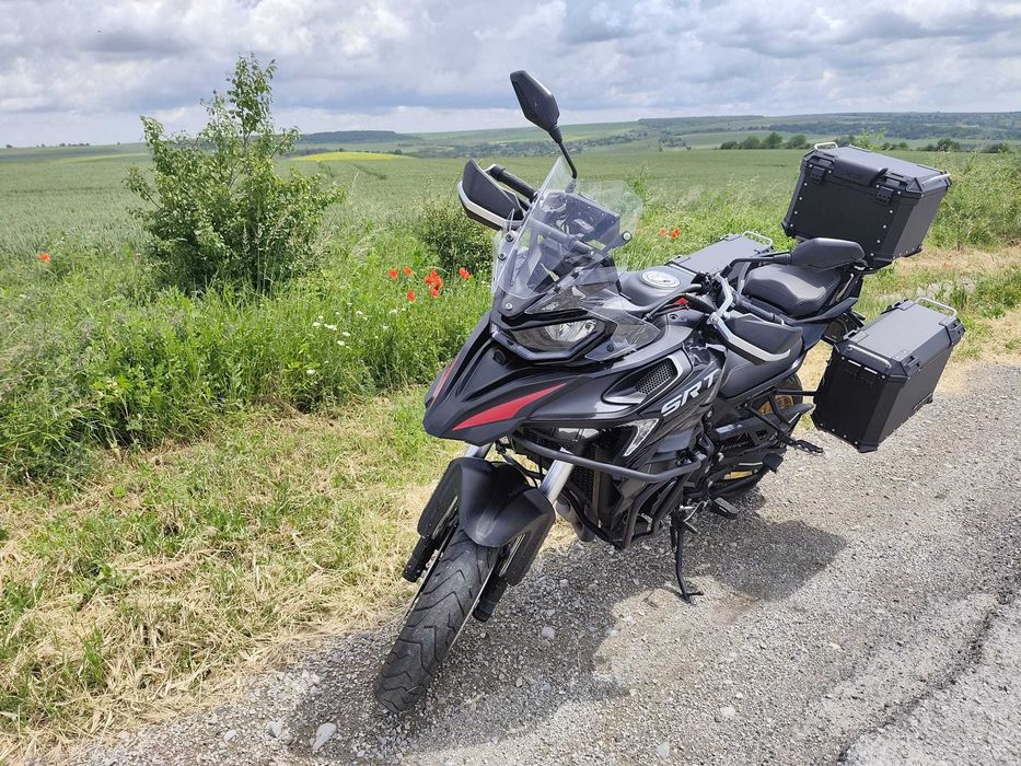 Motocicleta On-Off QJMOTOR SRT 800SX