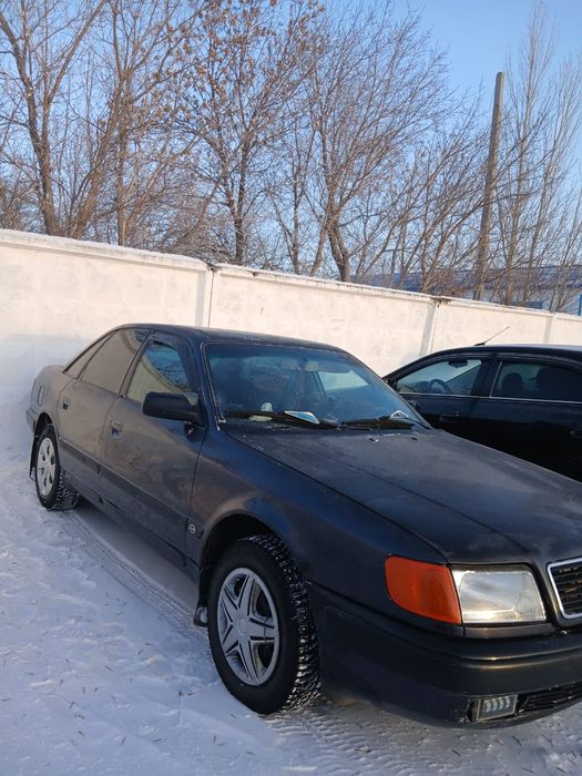 Продам ауди 100 с4