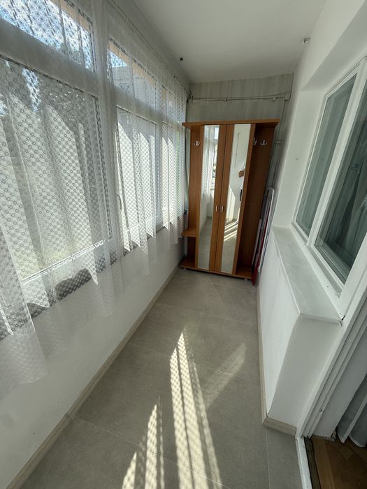 Apartament 3 camere renovat, mobilat modern | Valea Roșie
