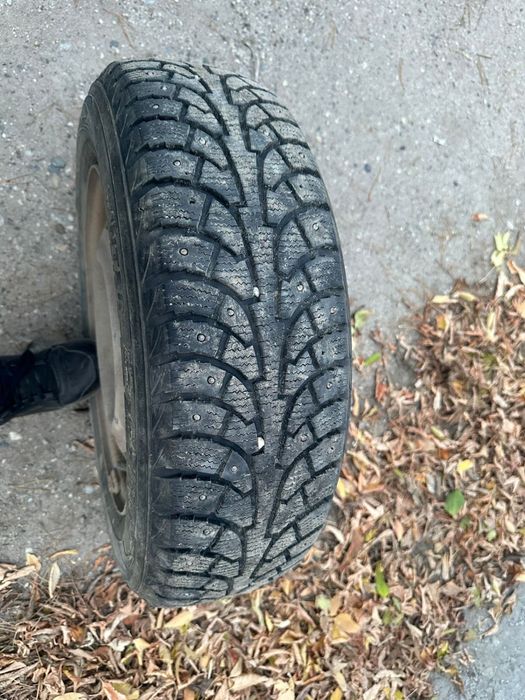 Шины зимние.