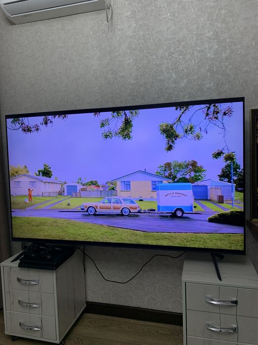 Телевизор Samsung / 70 дюм 178см диагональ