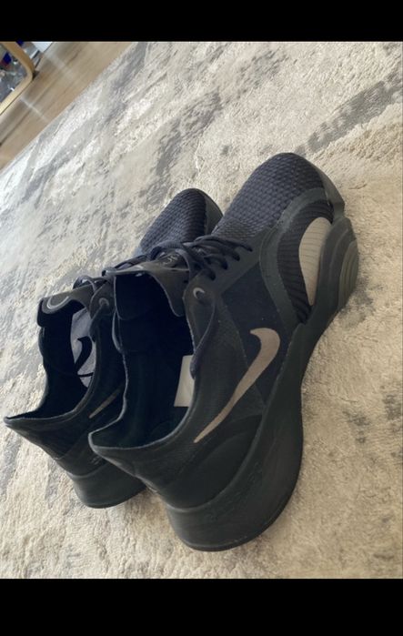 Nike Air Zoom SuperRep Black, mărimea 44 (28 cm), stare foarte bună