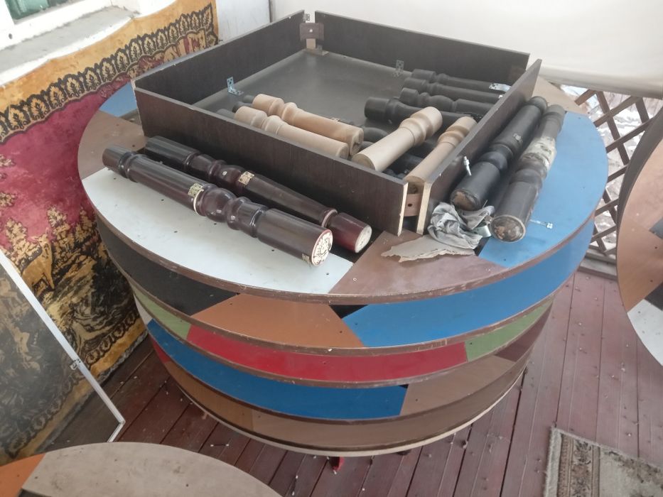 Домалақ стол сатылады