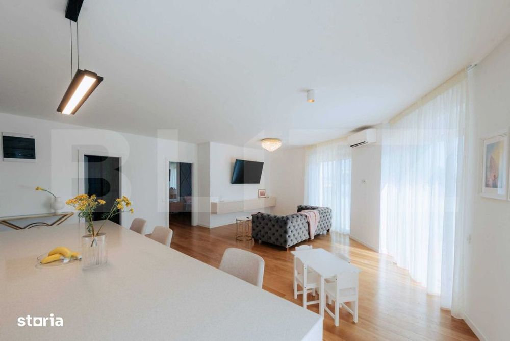 Apartament 4 camere, lux, 110 mp, 2 parcari subterane, Zorolor/UMF