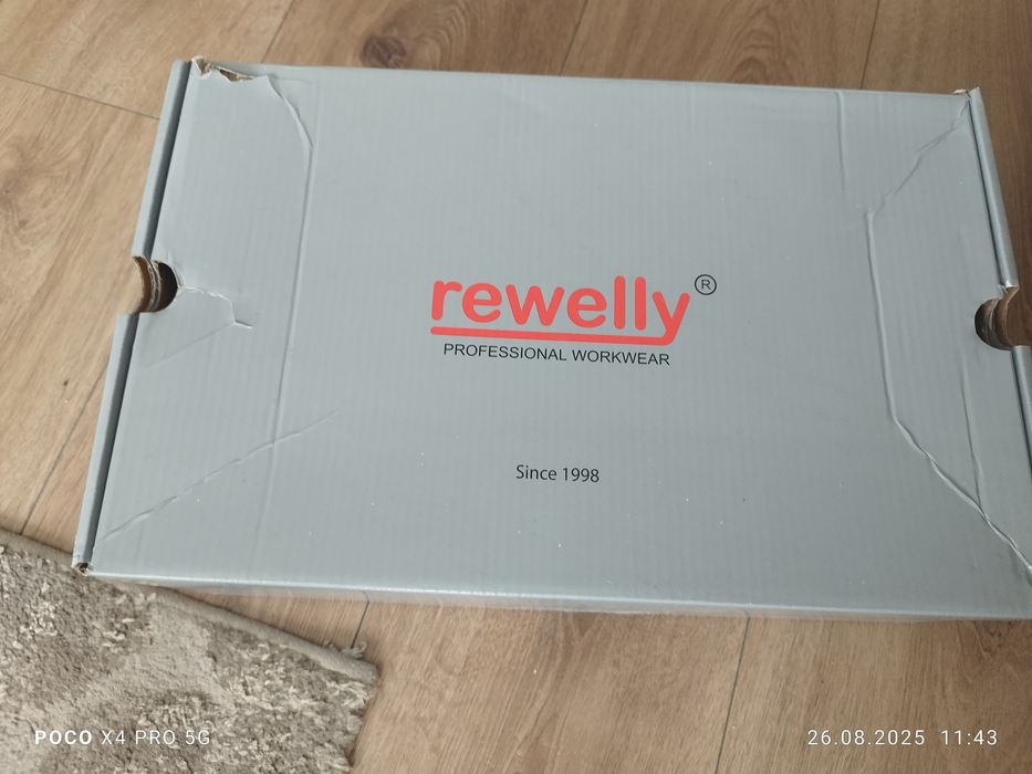 Работни обувки с бомбе