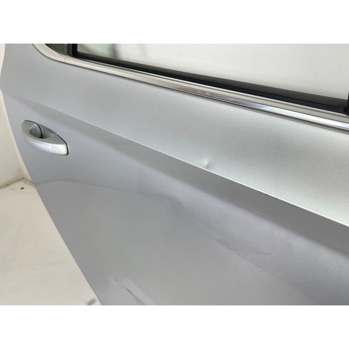 Задна дясна врата за skoda superb b8 3v - 3v5833056b
