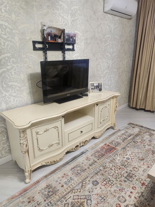 Тумба под телевизор