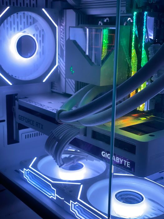 геймърски компютър| Игровой ПК|DDR5|Ryzen|RTX|+Монитор+Клавиатура