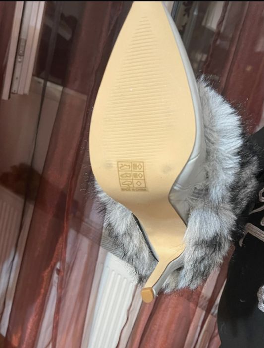 Cizme gri marime 39 noi