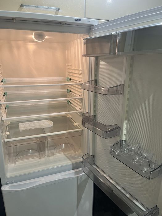 Продам холодильник в рабочем состояниии