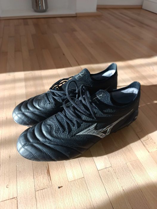 Ghete fotbal Mizuno Morelia Neo IV