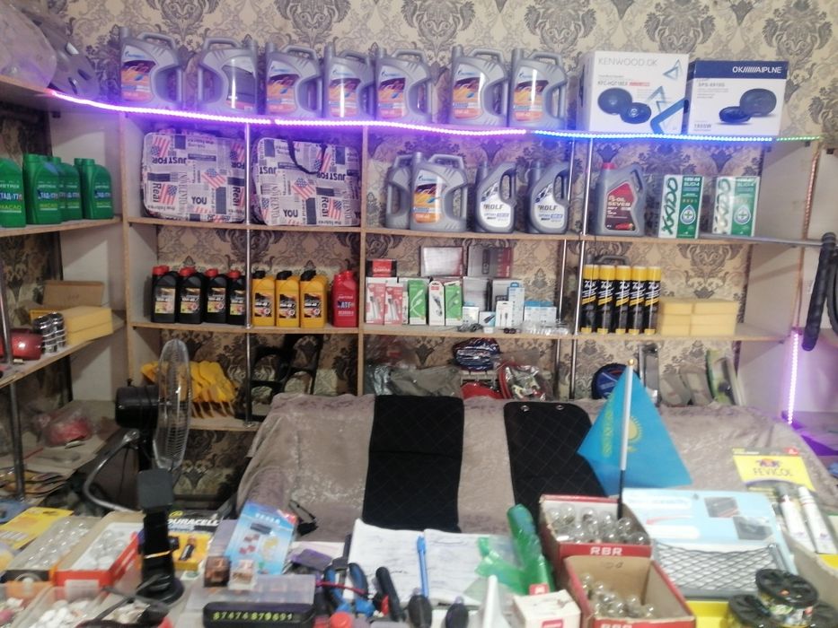 Продаеться магазин с товаром