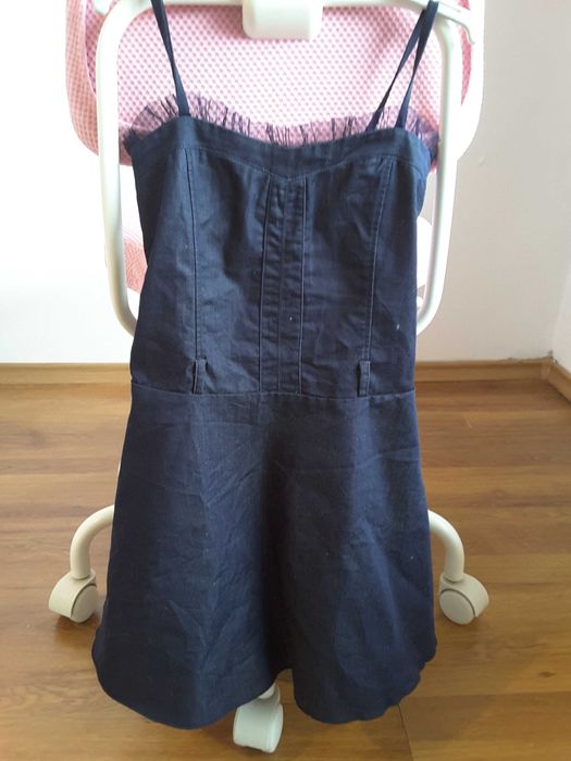 Елегантна тъмно синя рокля от тънък деним/до 128 см