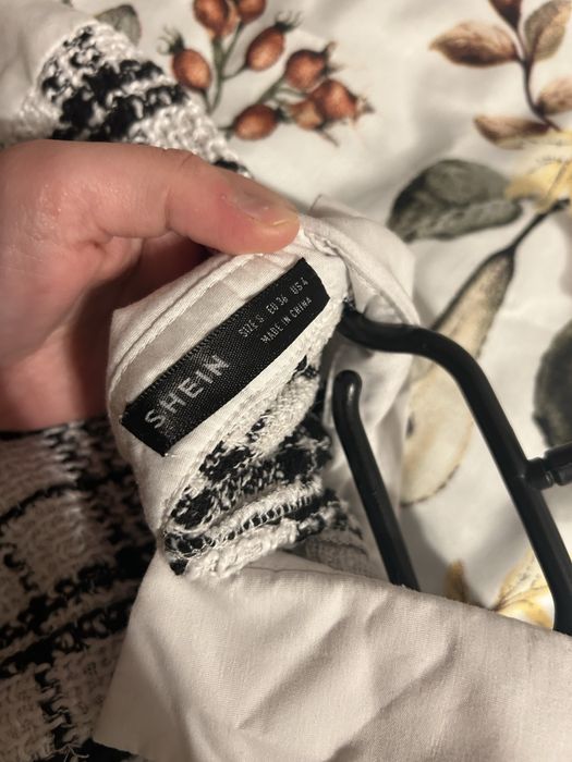 Bluză deosebită cu model