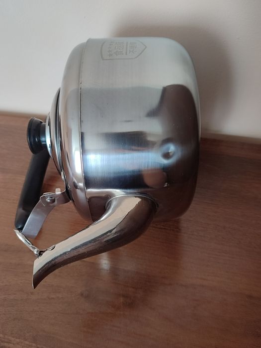 Чайник новый из нержавейки