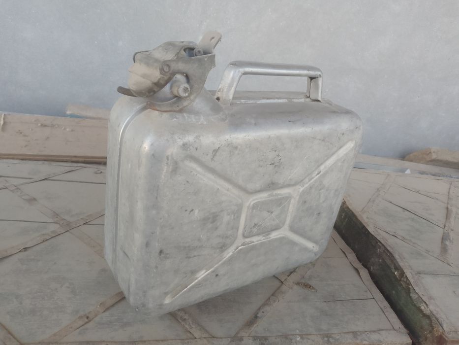 Канистра для топлива алюминиевая