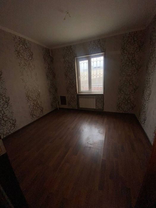 Срочно продаётся 6 комнатная‼️ Яшнабадский р-к Куйлюк центр 6/2/9