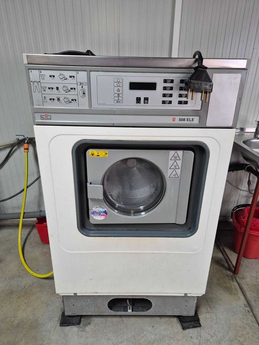 Продавам професионални перални и сушилни Electrolux и Siemens