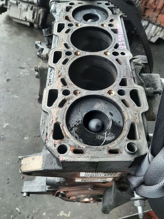 bloc motor 1.9 d multijet  939a1000 120 cp fiat croma  alfa romeo 159