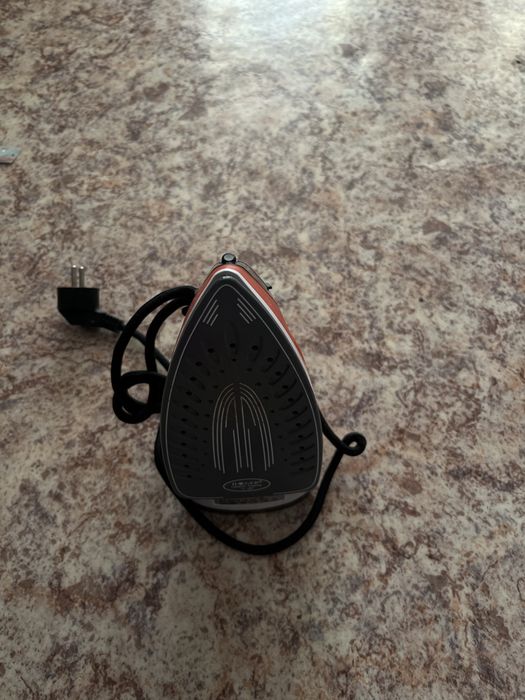 Продам утюг, в хорошем состоянии