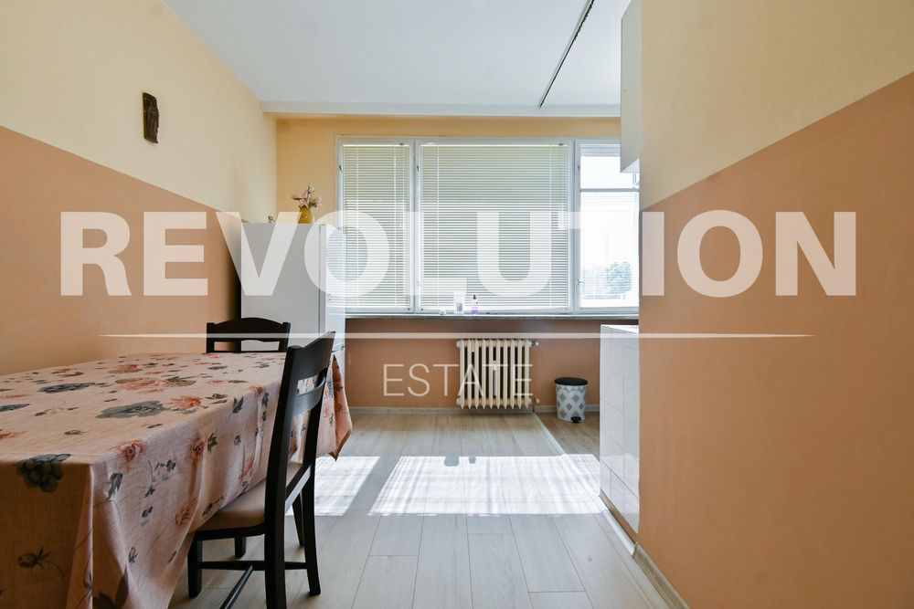 Дава се под наем Двустаен апартамент в София, Център - 70 кв.м за 500 € - Снимка #6