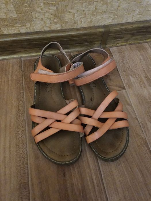 Сандалии для девочки 34 размер